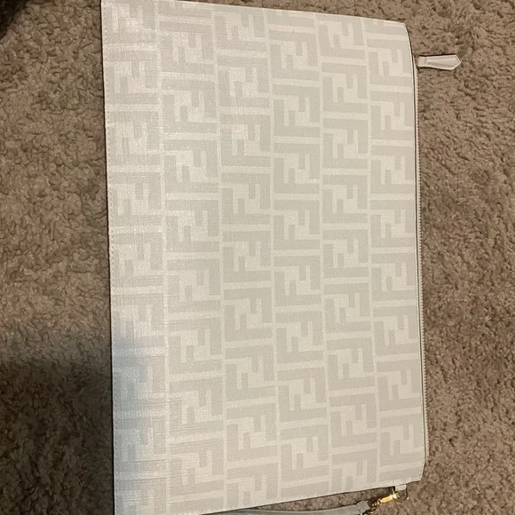 Fendi Roma - Picture 2 of 3